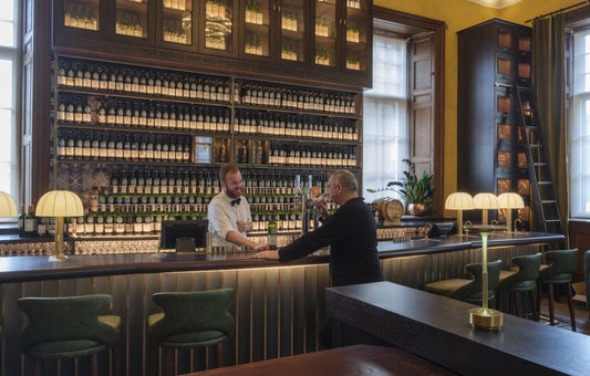 WATCH: INCREDIBLE TIME LAPSE VIDEO OF WHISKY BAR BEING STOCKED WITH ONE OF WORLD’S BIGGEST COLLECTIONS