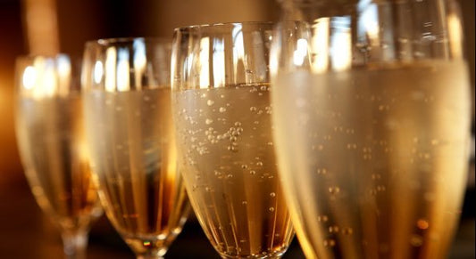 FESTIVE FIZZ AND BUBBLES 2022