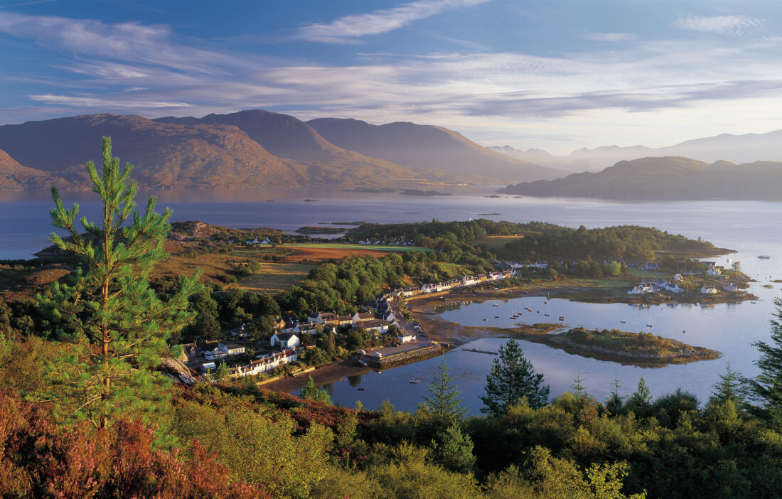 FIVE OF SCOTLAND’S BEST COASTAL DINING SPOTS TO ‘DRINK IN’ THE SUMMER VIEWS