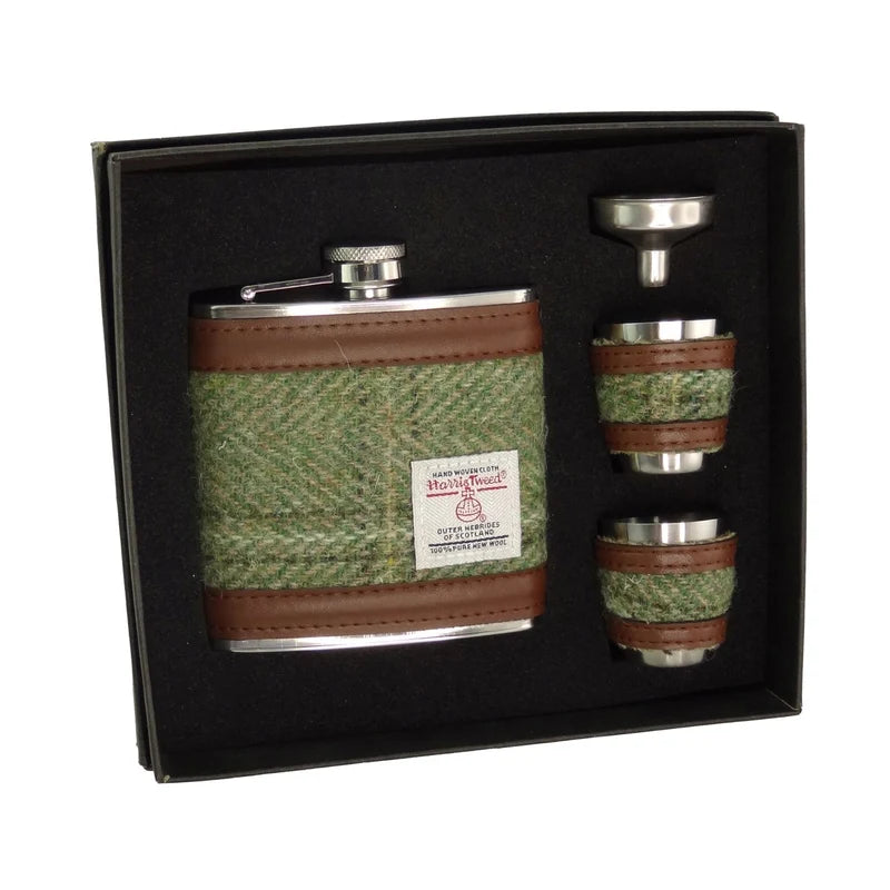 Glen Appin of Scotland Harris Tweed Hip Flask Set
