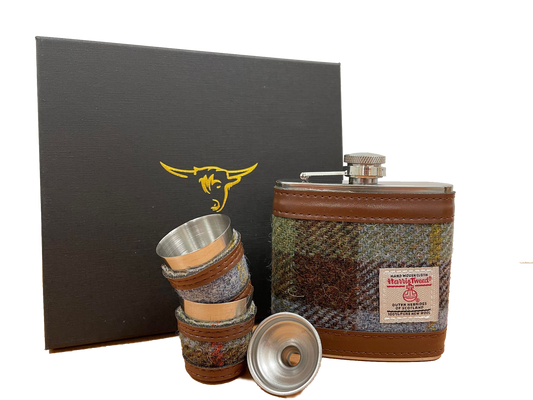 Glen Appin of Scotland Harris Tweed Hip Flask Set