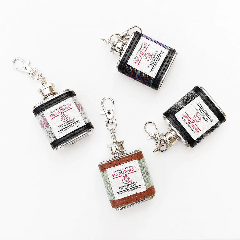 Glen Appin of Scotland 'wee fly dram' Harris Tweed Mini Hip Flask Keyring