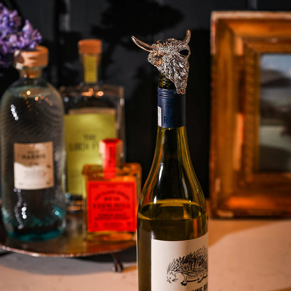 Selbrae House - Highland Cow Bottle Pourer